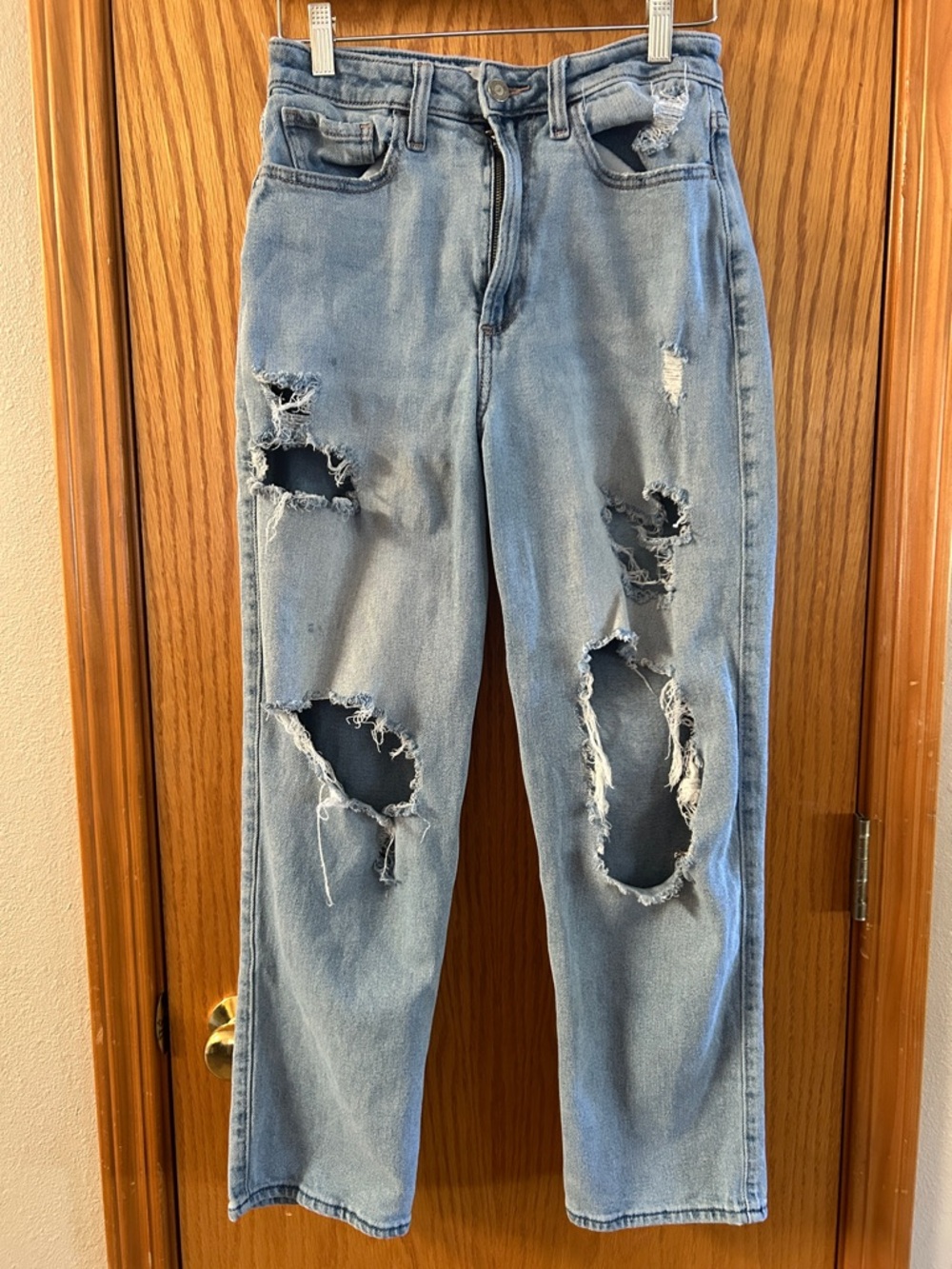 Hollister Light Wash Distressed Jeans Curvy Ultra High-Rise Straight Leg Short 7